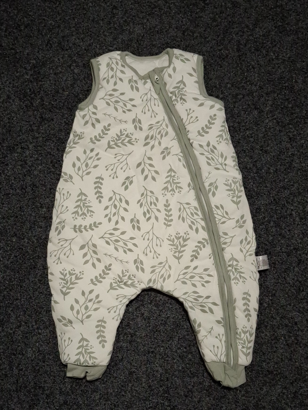OOFOS Cream and Sage Green Botanical Sleep Sack